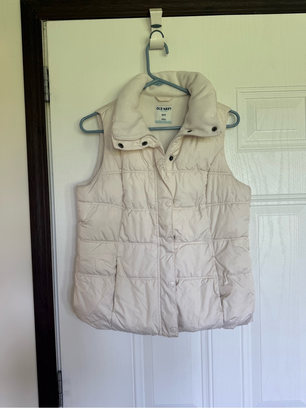2 for $20 sale: Old Navy ivory/ Cream fleece lined Puffer Vest - S